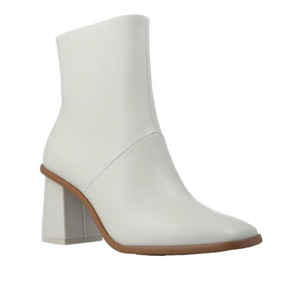 Time and Tru Womens Square-Toe Dress Memory-Foam Insole Bootie Size 11 White NWT - Picture 1 of 5